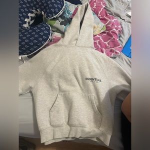 Essential sweater size XXS